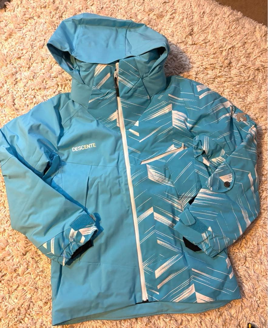DESCENTE スキーウェア　メンズSサイズ