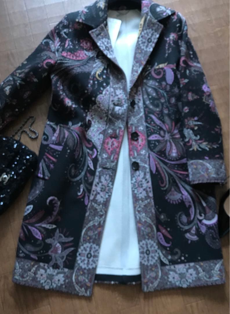 最終88% オフ！破格　新品　エトロ　上品　ペイズリー柄 チェスターコート　M