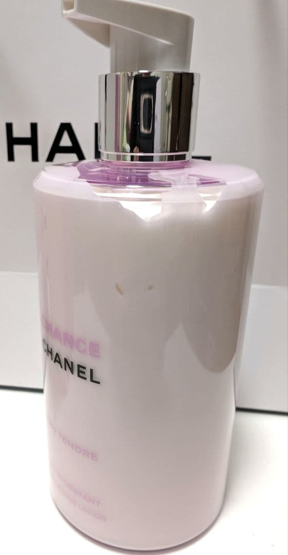 CHANEL　チャンスオータンドゥルボディローション400ml