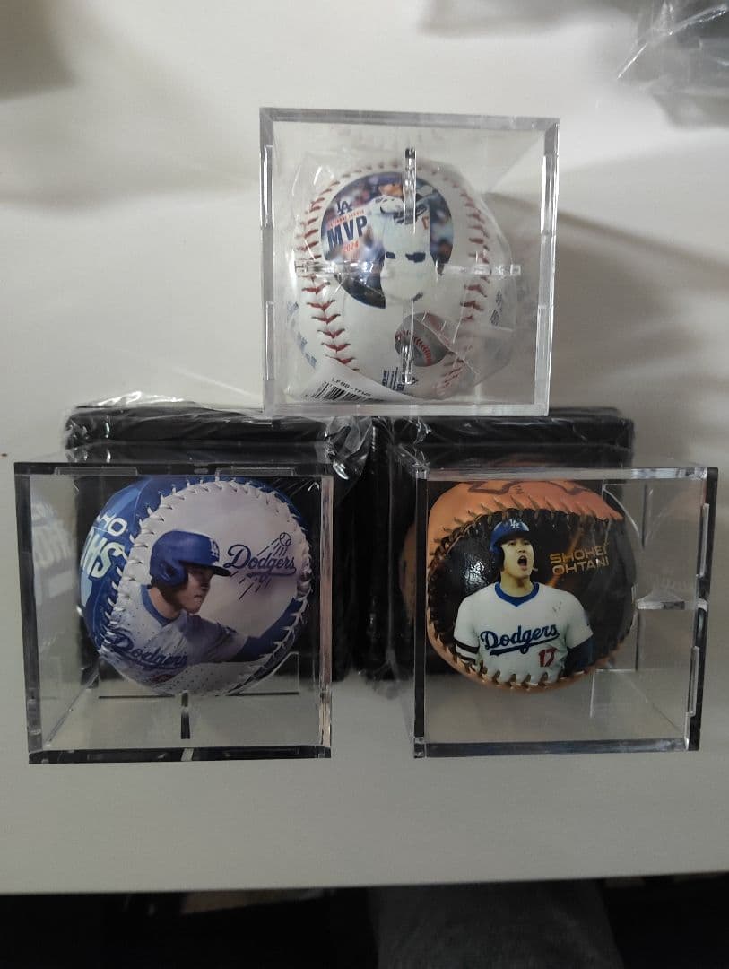 (evelovec)大谷翔平MVP記念•ワールドシリーズ出場記念ボール3個