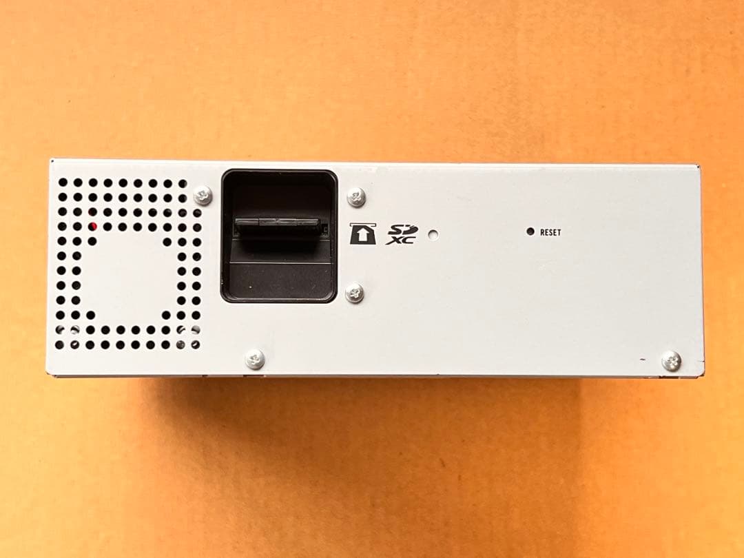 Carrozzeria カロッツェリア AVIC-RA801 ナビユニット