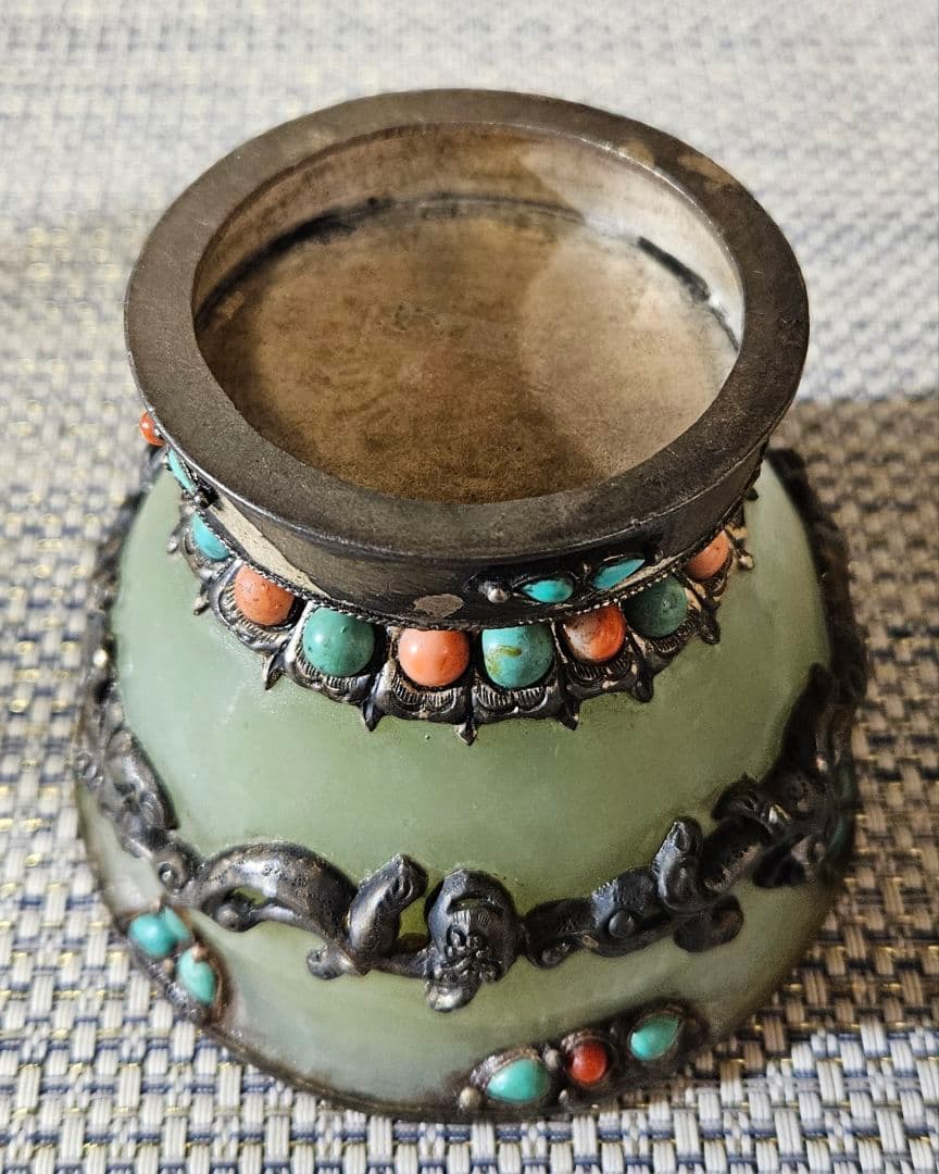 時代古作品❗中国古美術　大陸古美術　チベット古美術　銀彩龍飾り玉飾　酒杯　香炉