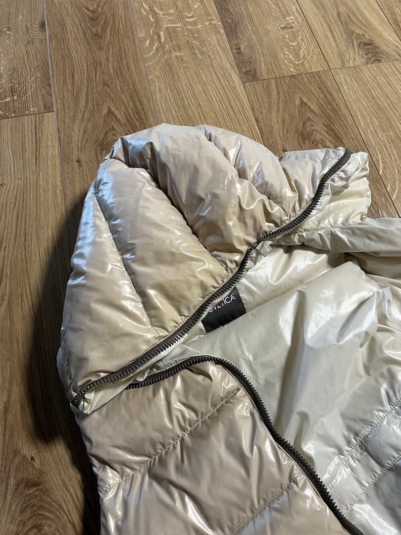 duvetica デュベティカ　ダウンベスト　ベージュ　40