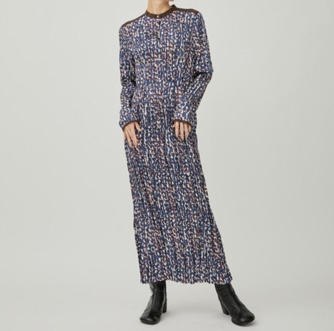 AKANE UTSUNOMIYA　アカネウツノミヤ　プリントワンピース