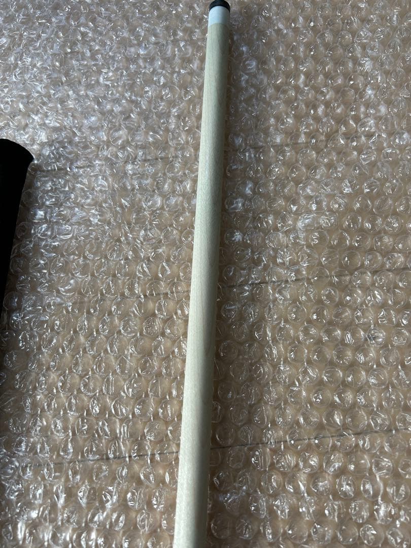 美品　ビリヤードキュー　predator プレデター Centro シャフト