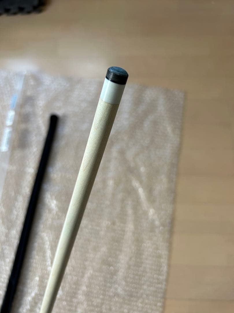 美品　ビリヤードキュー　predator プレデター Centro シャフト