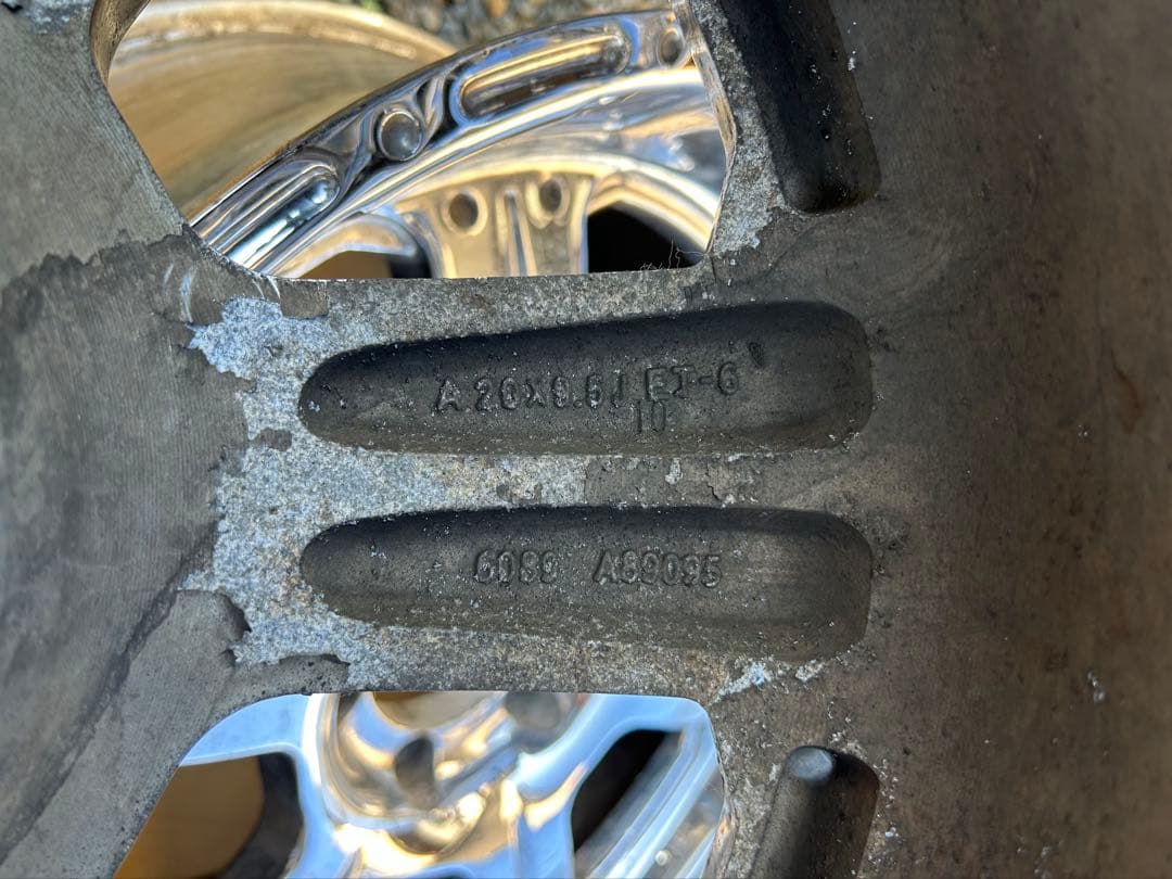 PROCOMP XTREME 20インチ9.5J-6 pcd139.7