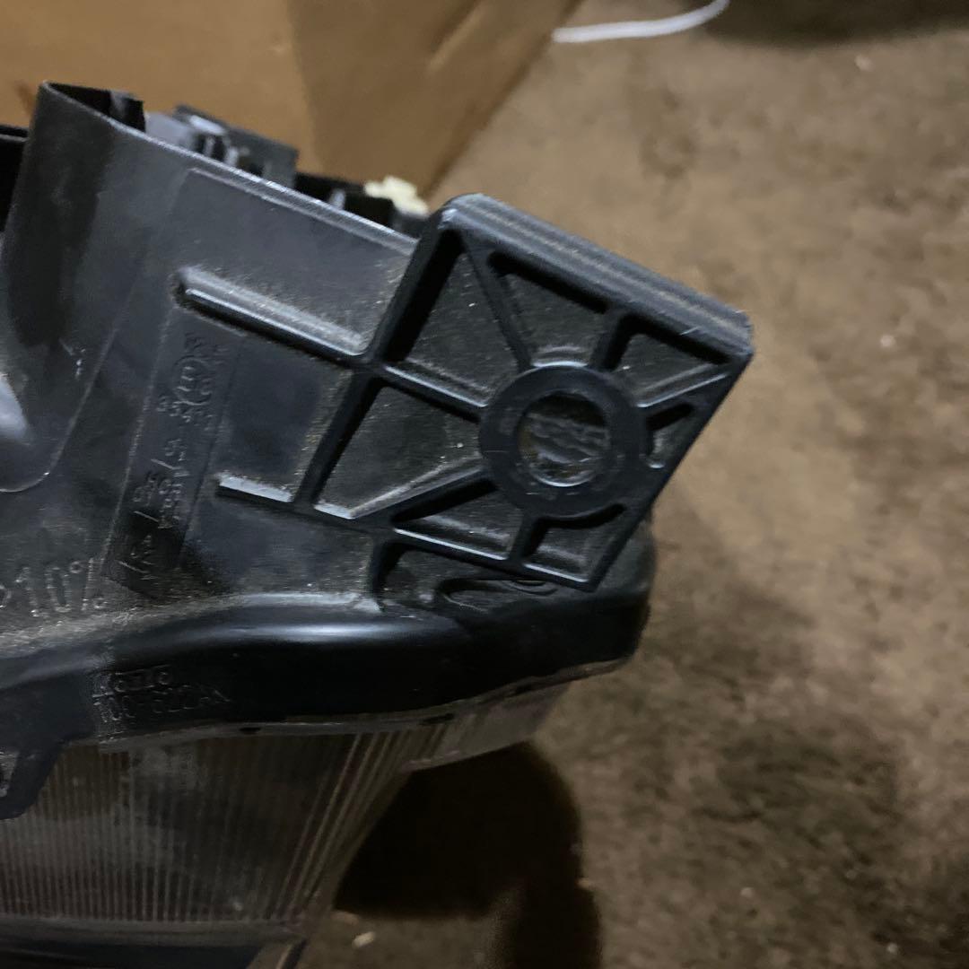 N-WGN カスタムヘッドライト左