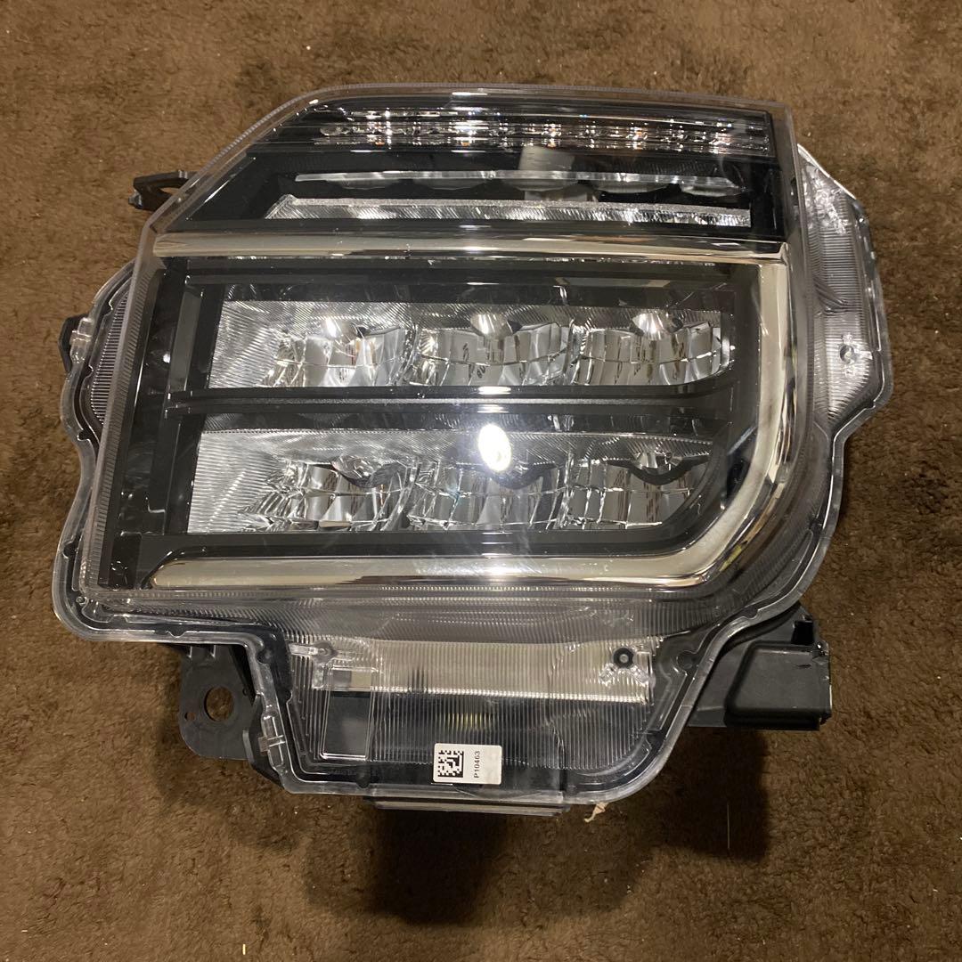 N-WGN カスタムヘッドライト左