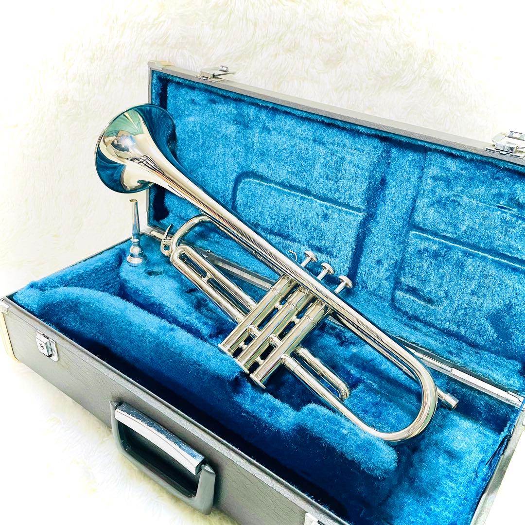 美品　YAMAHA トランペット　YTR-135 マウスピース付き