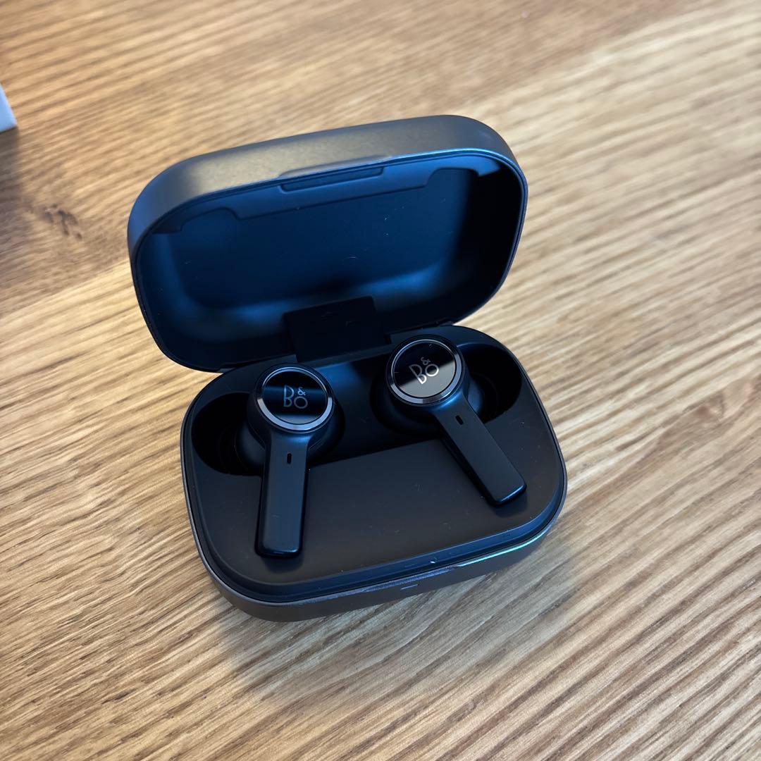 バングアンドオフルセン　ワイヤレスイヤホン　Beoplay EX