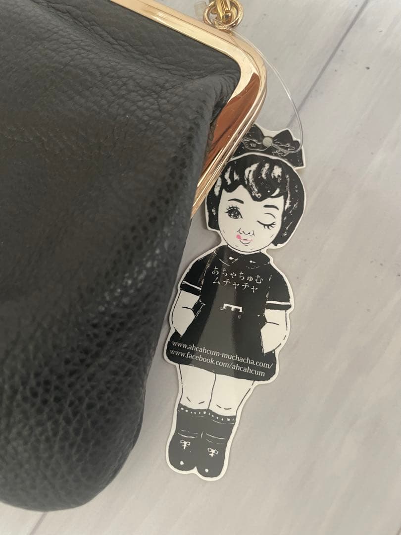 あちゃちゅむ✖️capi 陶器顔レザーバッグ　がま口　新品未使用　あちゃちゅむ