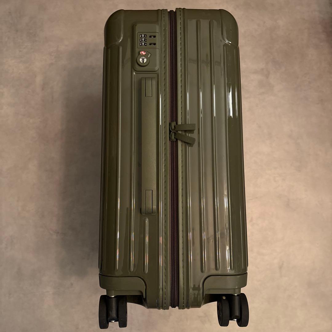 RIMOWA リモワ　エッセンシャルキャビン　カクタス　限定カラー！
