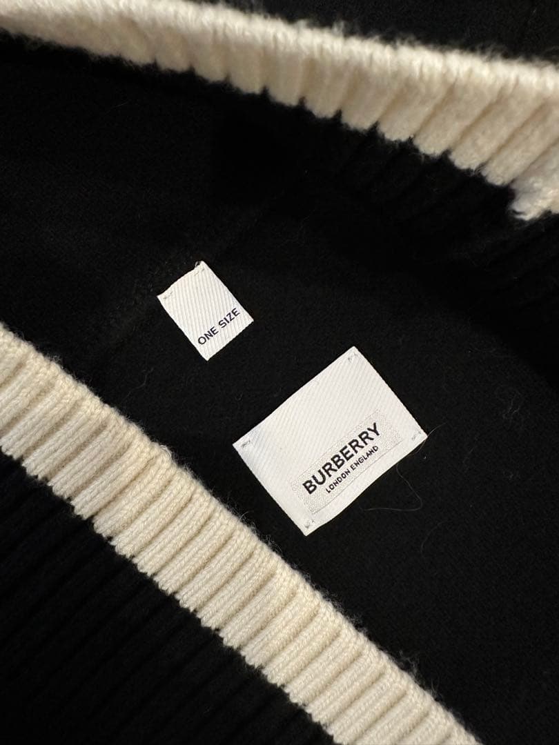 格安美品　BURBERRY フード付きポンチョ ONE SIZE