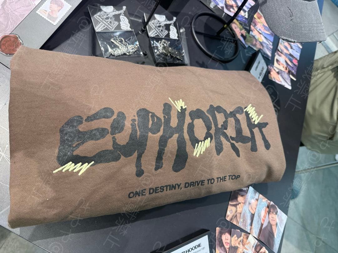 ALD1 韓国 ポップアップ EUPHORIA フーディ