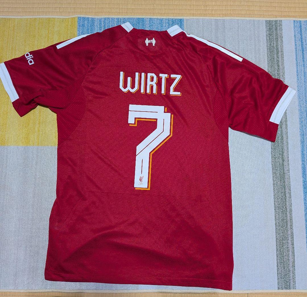 リバプール　ヴィルツ　ユニフォーム