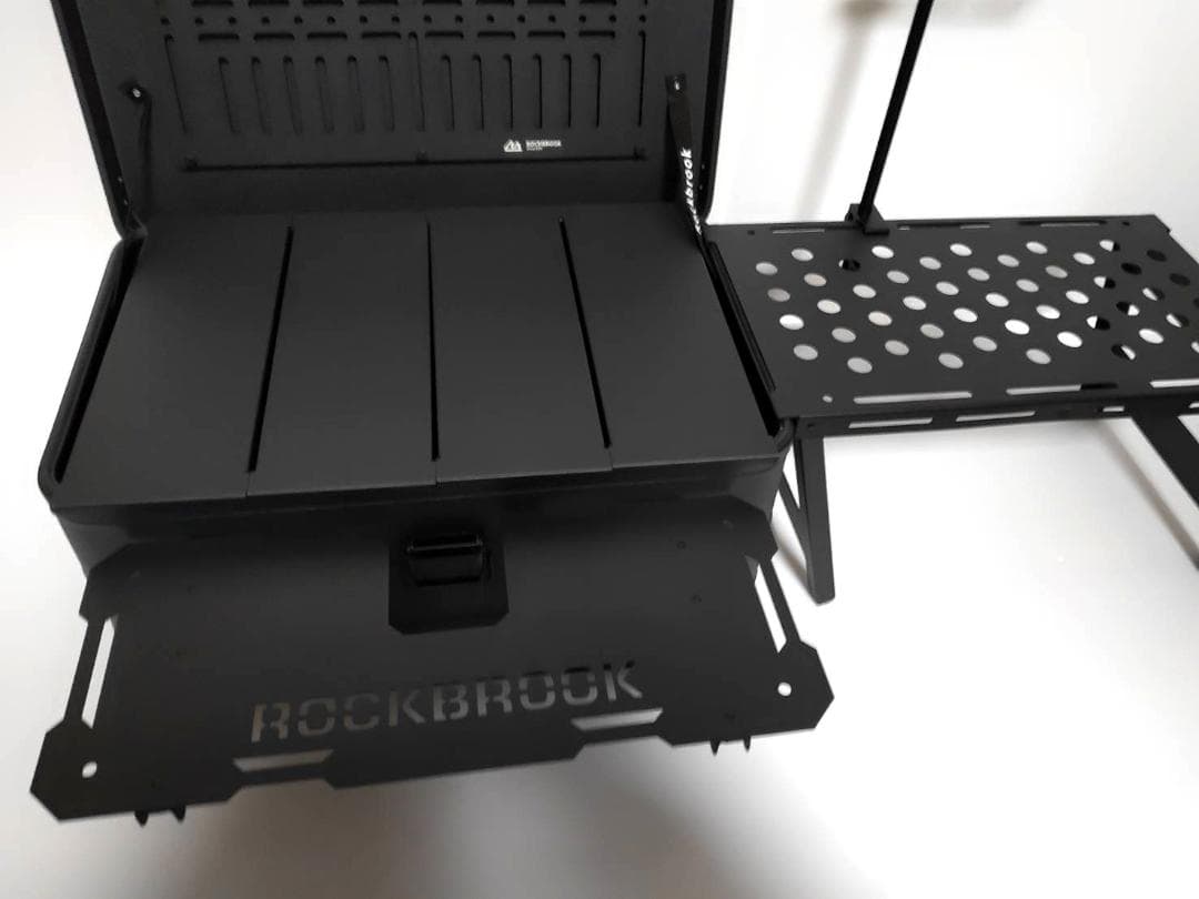 新品送料込み　アルミコンテナ　50L　フルカスタム　ブラック　キャンプ