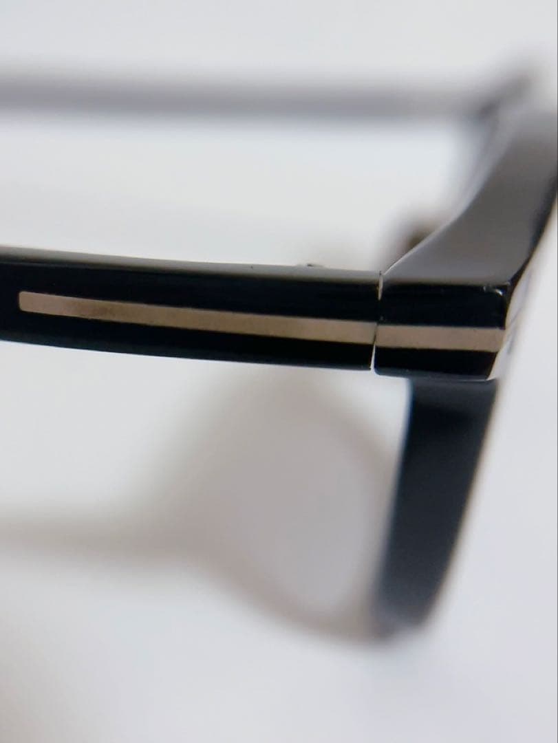 トムフォード　TOM FORD サングラス　TF978-D 49□21 145