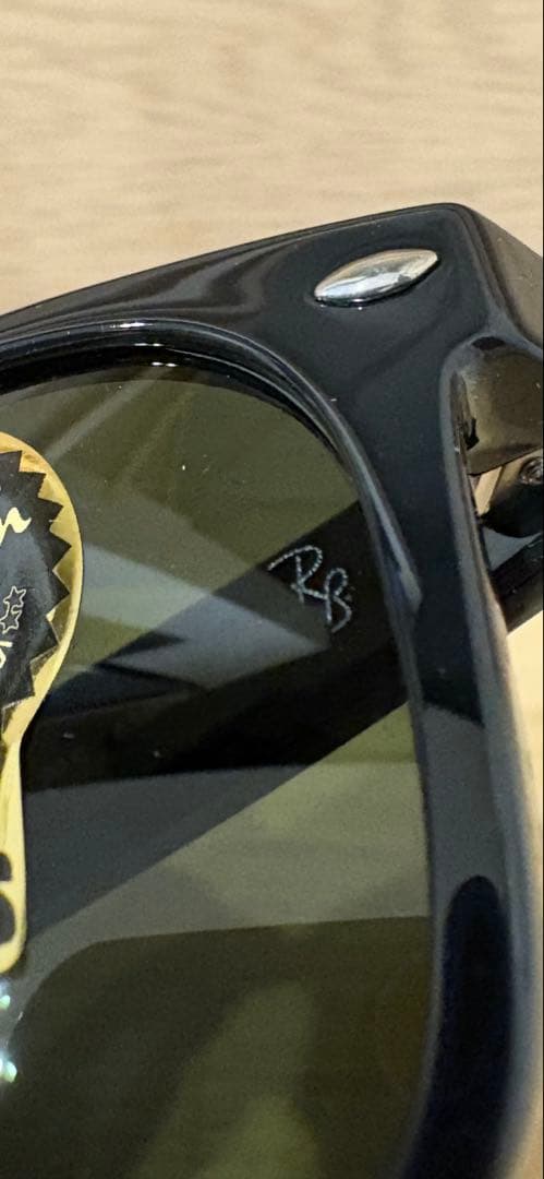 新品☆送料無料☆レイバン☆New wayfarer☆サングラス☆RB2132F