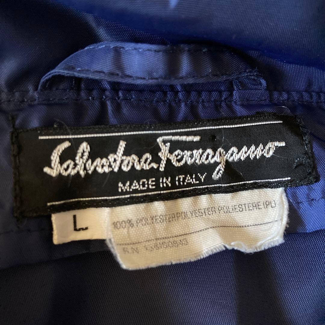 フェラガモ　ネイビー パッカブル　レインコート ベルト付きステンカラーコート