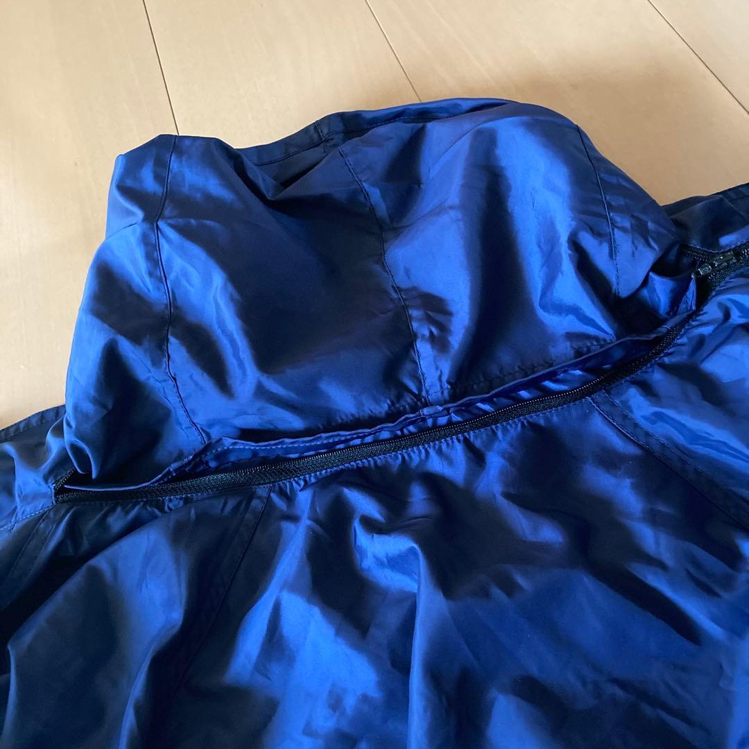 フェラガモ　ネイビー パッカブル　レインコート ベルト付きステンカラーコート