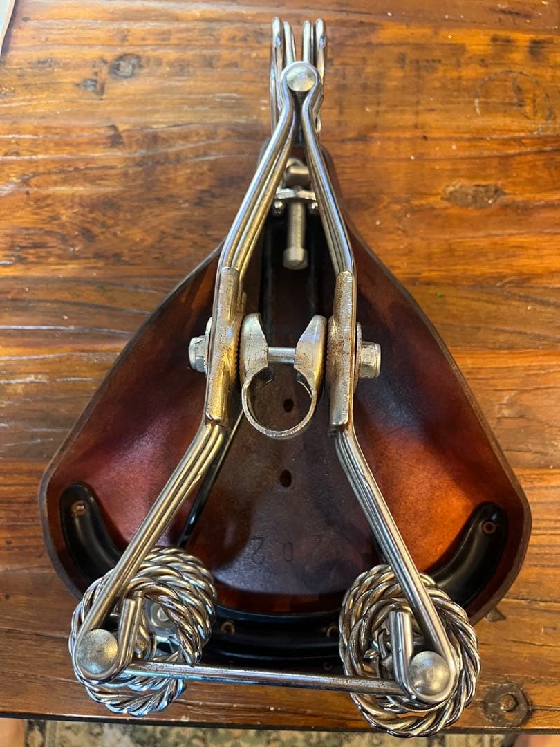 BROOKS スプリング　レザー　サドル　B 33