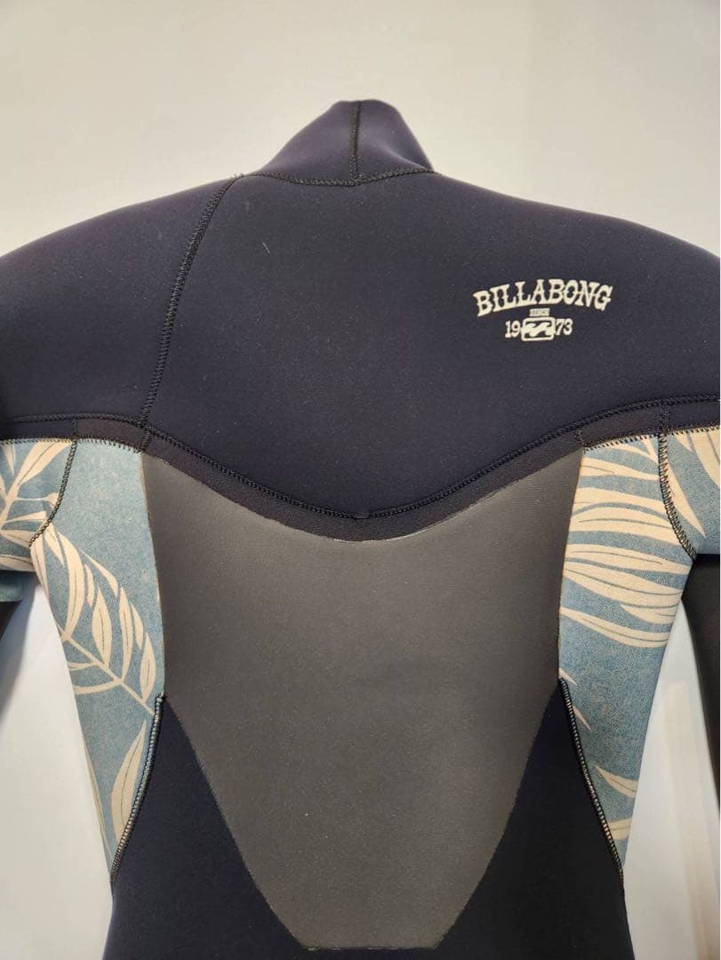 【BILLABONG】ウェットスーツ セミドライMLサイズ