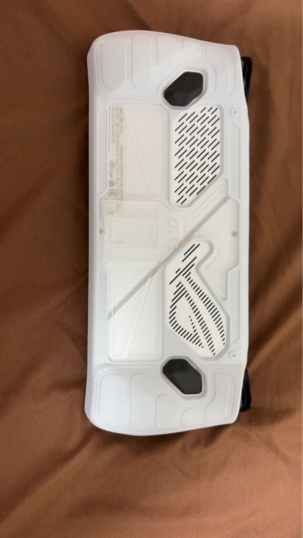 ROG Ally ホワイト ケース・プロテクター付き