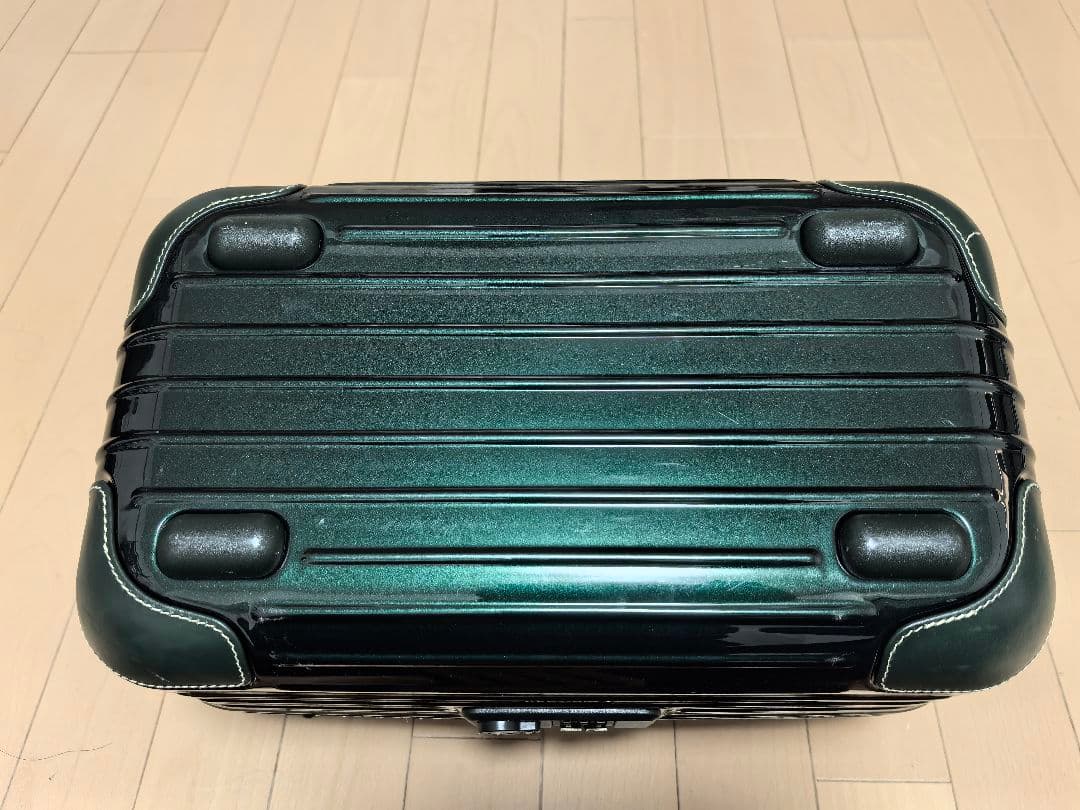[値下不可]RIMOWA リモワ ボサノバビューティーケース ダイヤルロック式