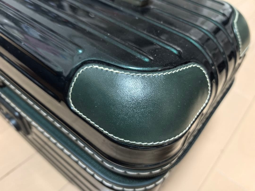 [値下不可]RIMOWA リモワ ボサノバビューティーケース ダイヤルロック式