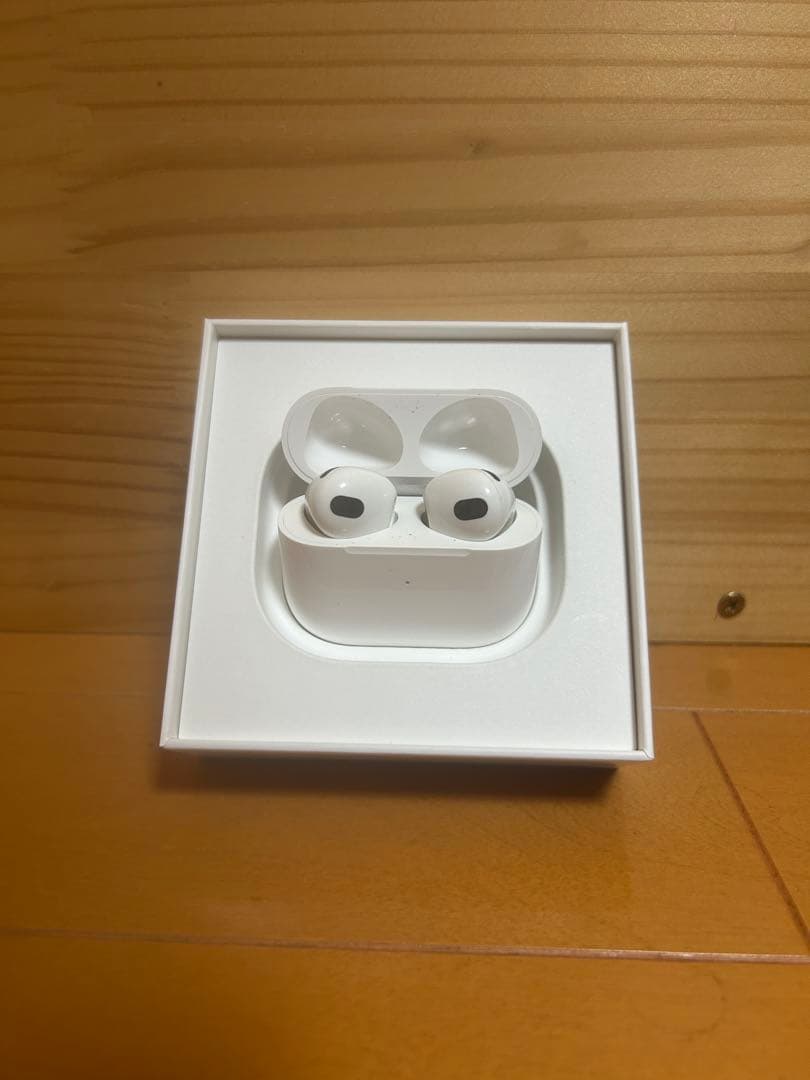 AirPods第3世代、充電ケース付属
