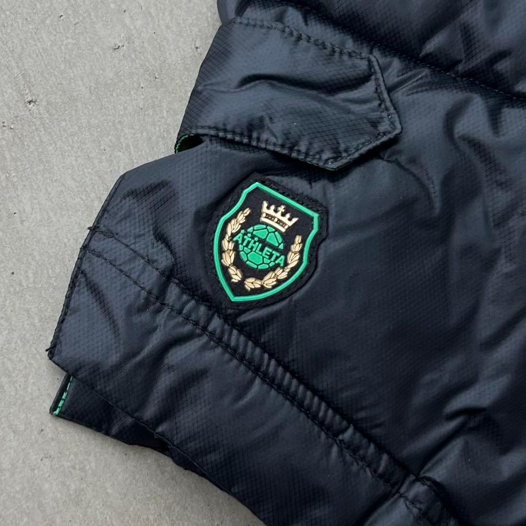 【ATHLETA】アスレタ　ベンチコート　M　黒　緑　ヴェルディカラー