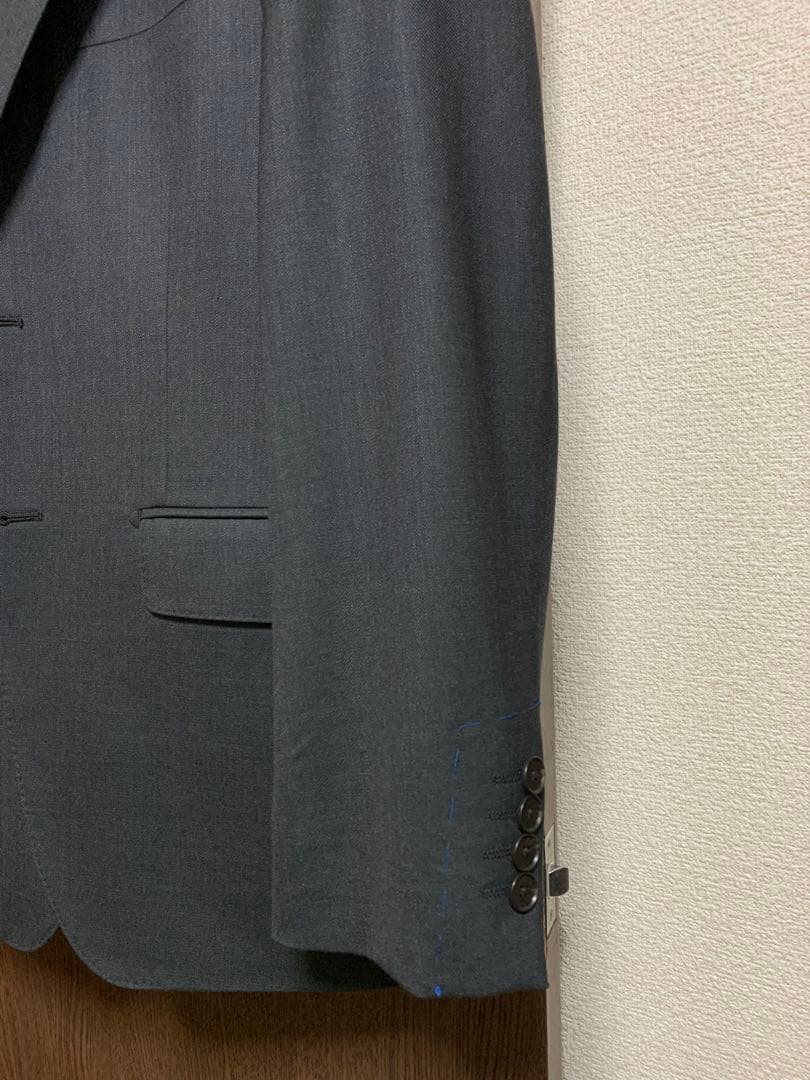 専用A5新品未使用！秋冬イタリアMARLANEウール100%3ピーススーツ！小訳