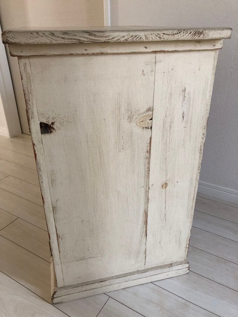 チェブ　確認用　キャビネット×掛け時計×額縁　3点