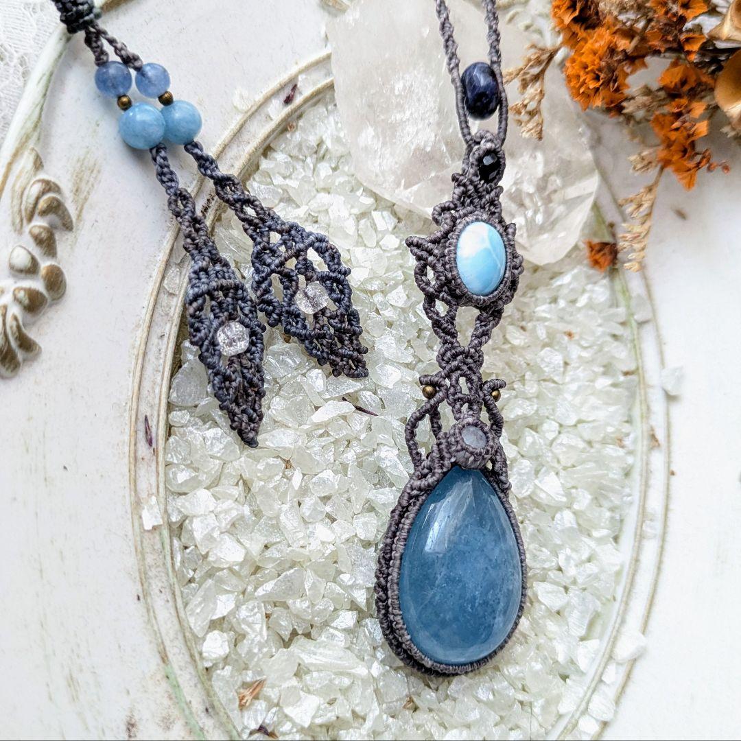 1265 マクラメハンドメイドネックレス