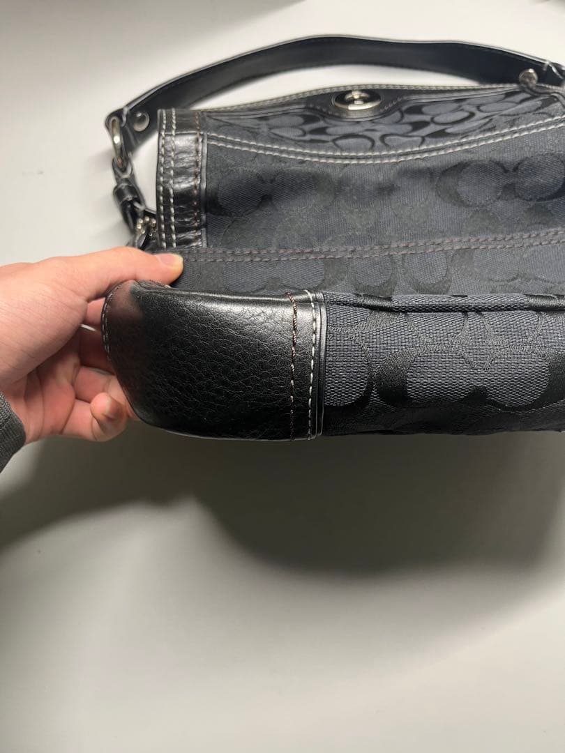 コーチ　ワンショルダー　シグネチャー　ターンロック　y2k バッグ