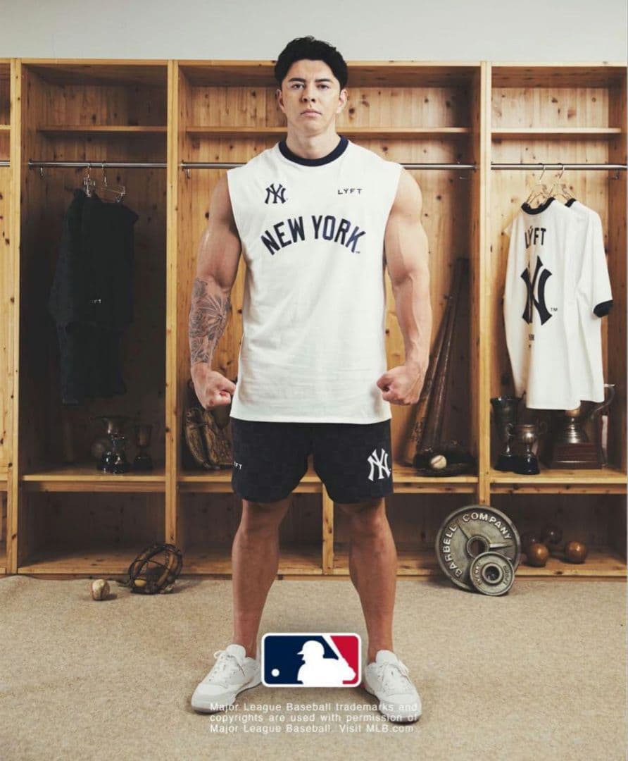 lyft タンクトップ　ヤンキース