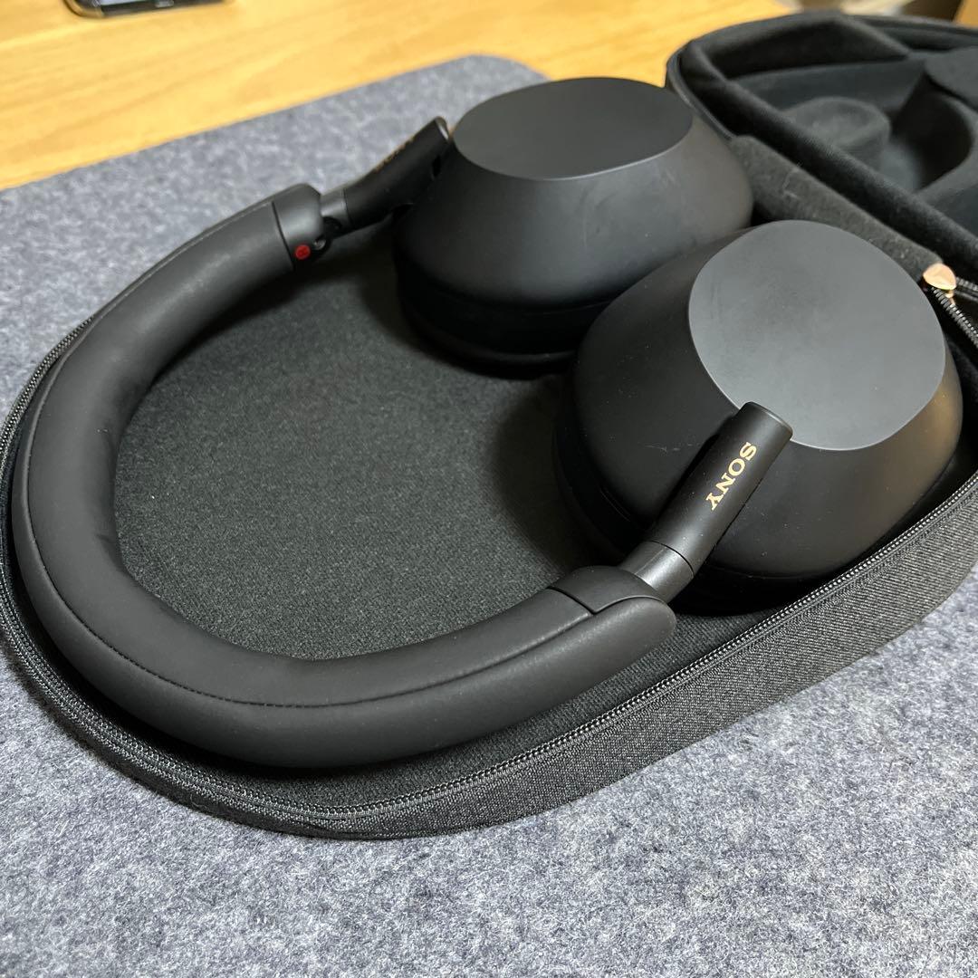 【ASさま】WH-1000XM5ブラック ケース付き