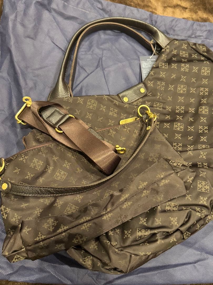 russet ブラウン ショルダーバッグ