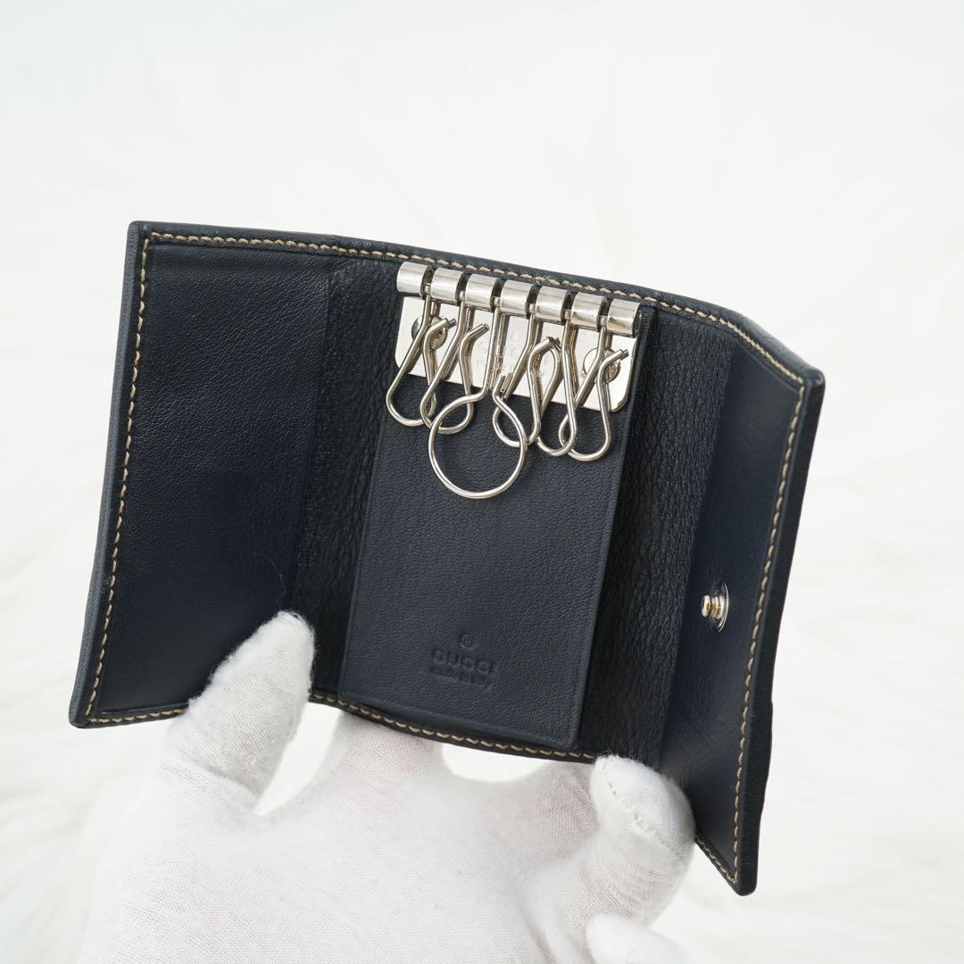 未使用級　箱付き　GUCCI グッチ　キーケース　GGスプリーム　PVC高級生地