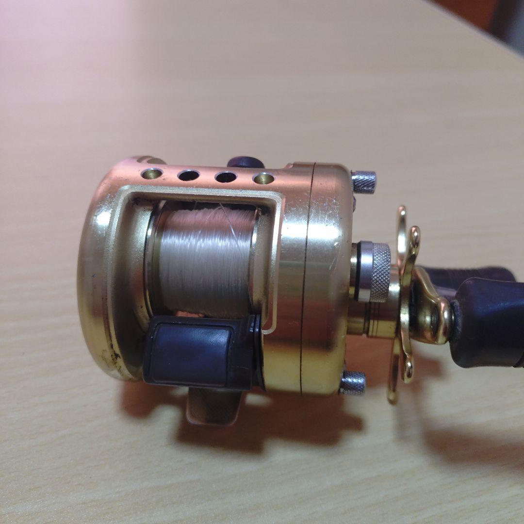 SHIMANO CALCUTTA 100XT ベイトリール