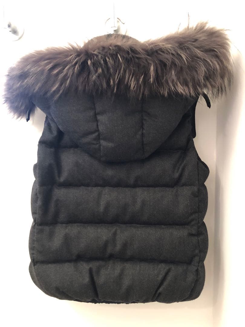 タトラス　TATRAS ダウンベスト