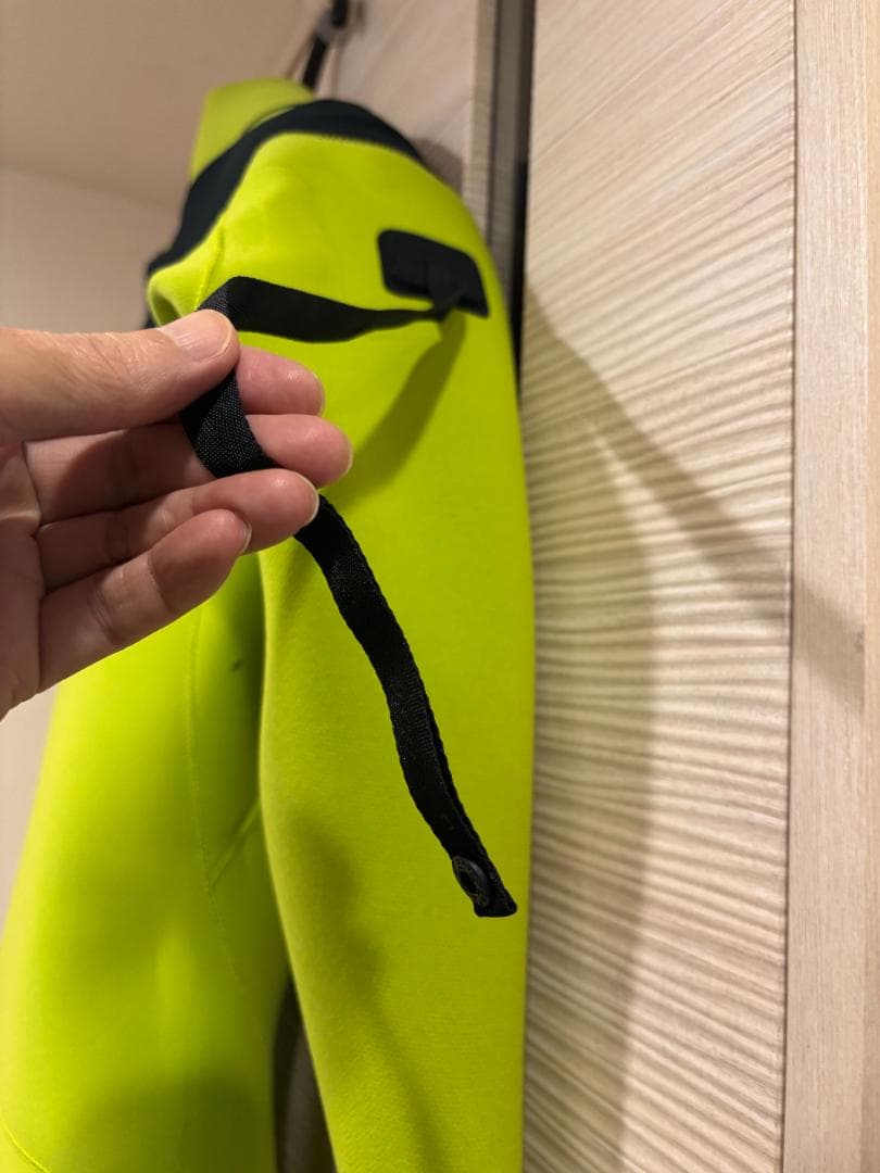 FEVR 2022 SKYSCRAPER フルスーツ 3mm USED