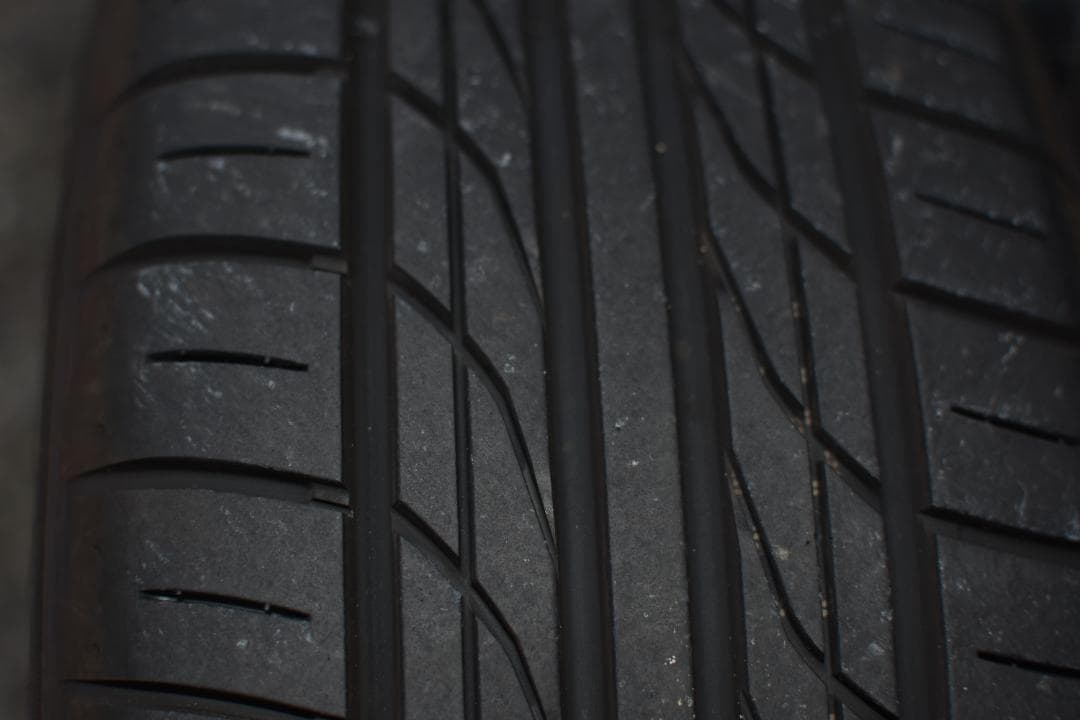 ノーマルタイヤ ２０２５年製　４本　ホンダ　純正ホイル付　15インチ