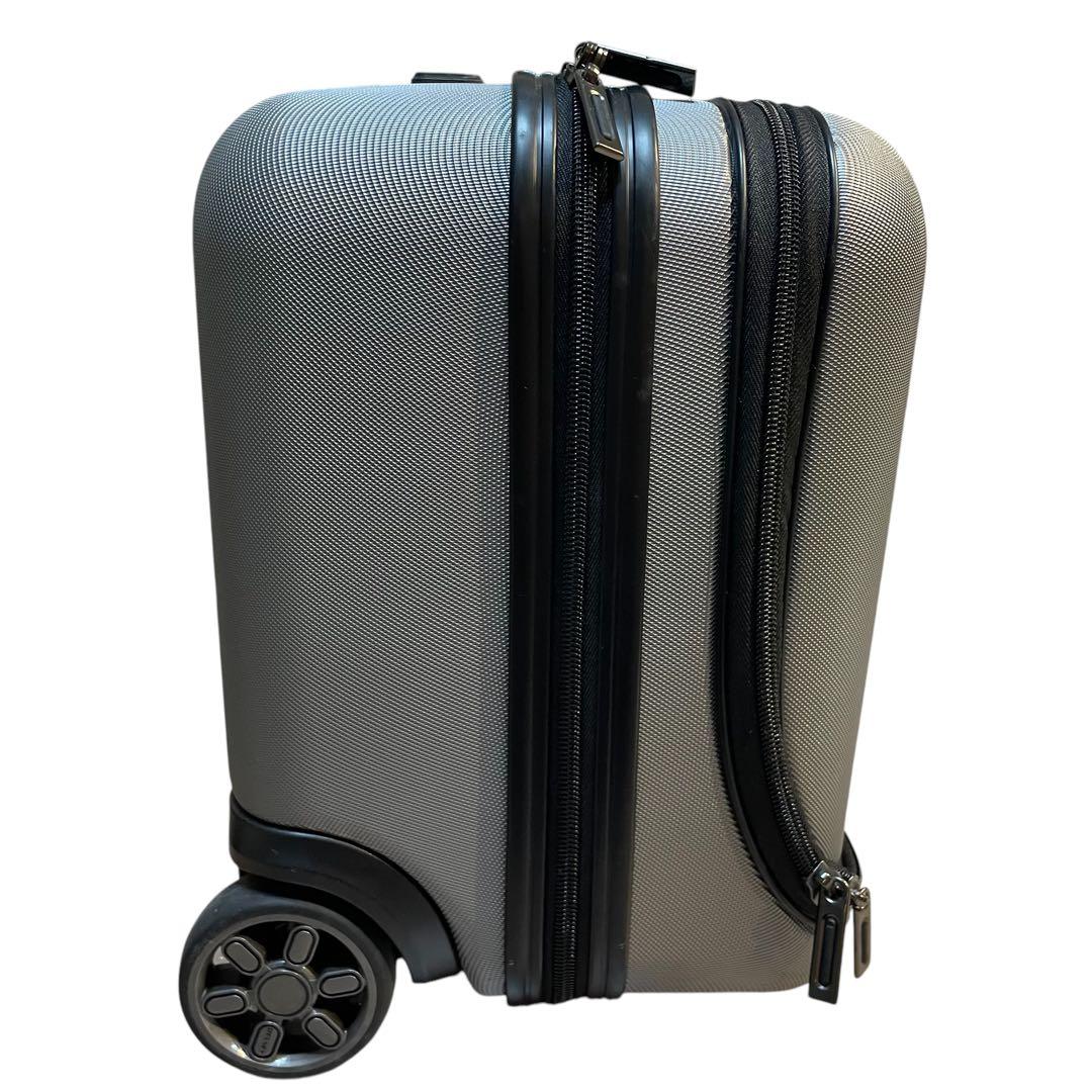 美品　DELSEY デルセー 2輪 機内持ち込　1-2泊　キャリーケース