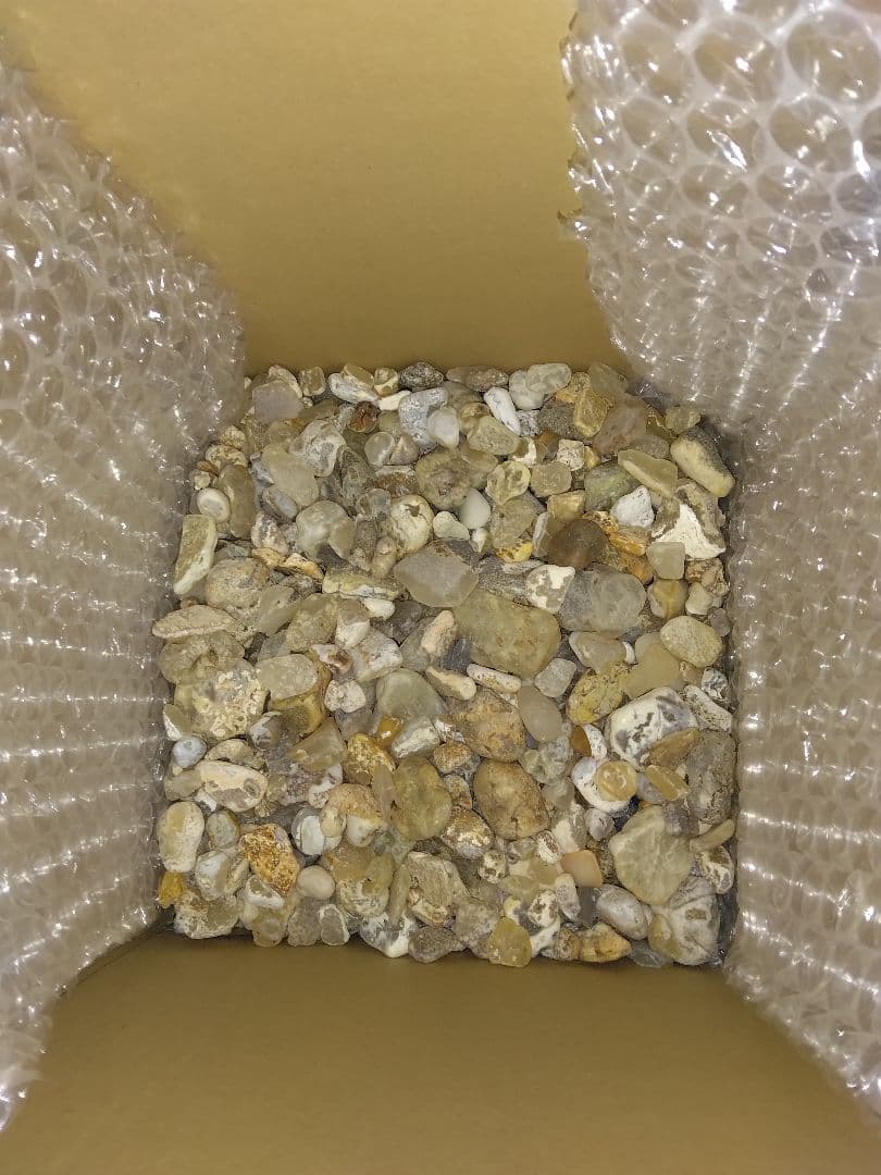 KARAKURI購入予定品 北海道厚田村産　瑪瑙原石　7キロ大量