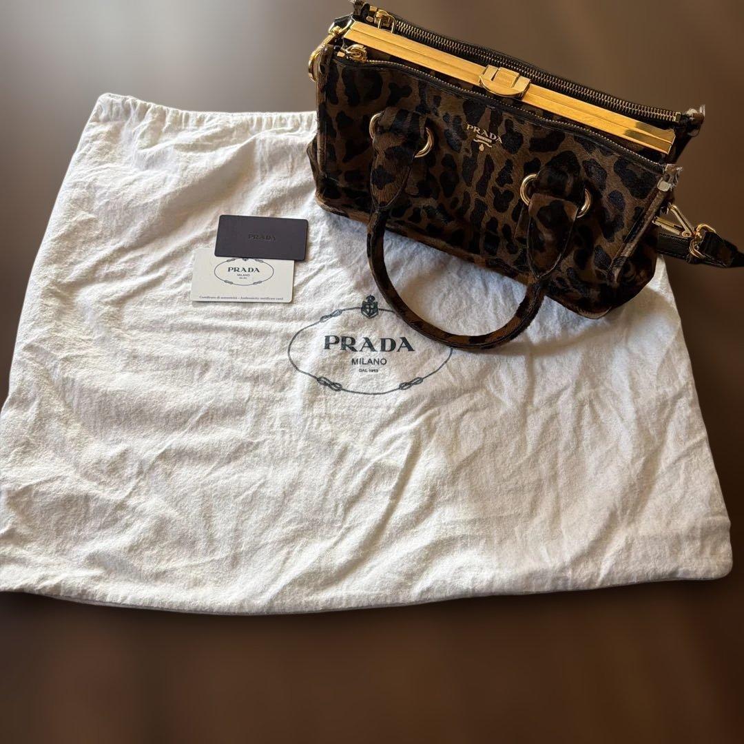 PRADA バッグ　レオパード