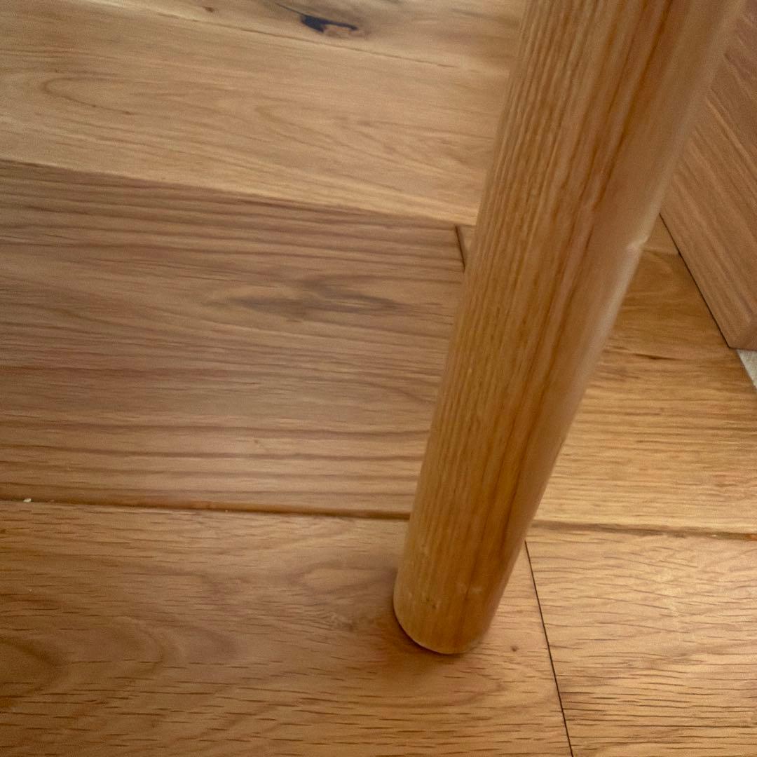 norna ダイニングチェア　ナチュラル　ウッド　合成皮革　無垢　肘付き　アーム