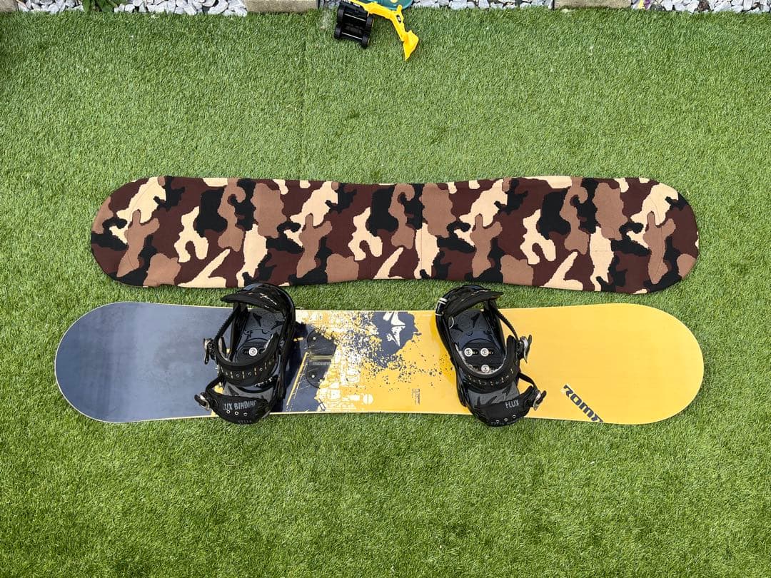 TTRD スノーボード オレンジ/黒 バインディング付き