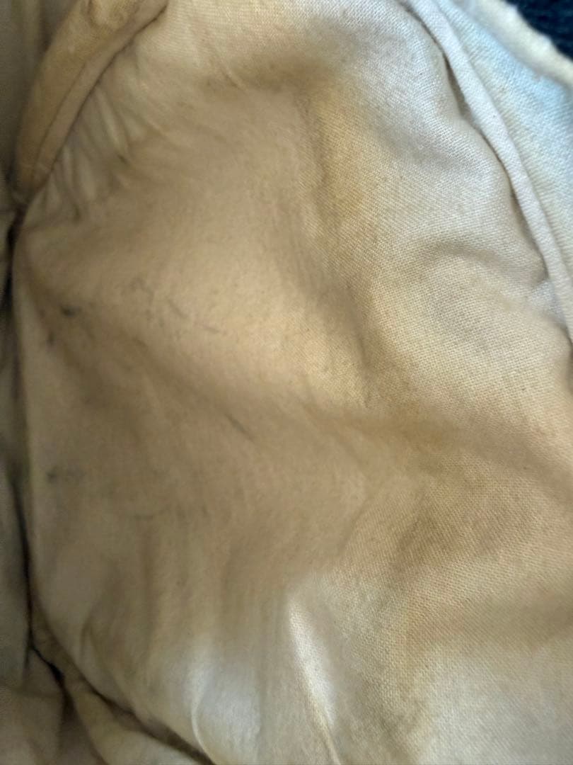 アエタ ショルダーバッグ ディアレザー 斜め掛け ボディクロス　黒